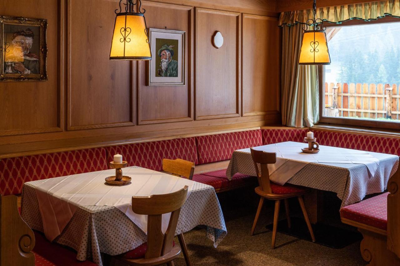 Garni Juri Bed & Breakfast La Villa  Eksteriør bilde